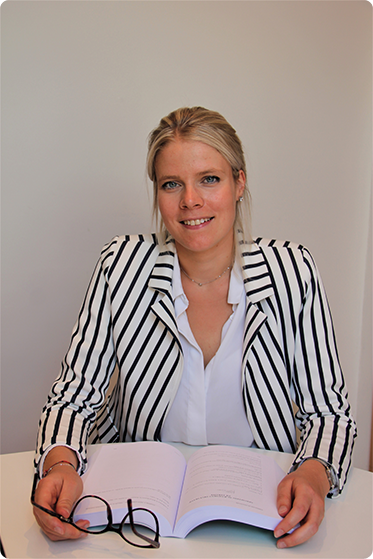 Laura Forêt, avocat collaboratrice